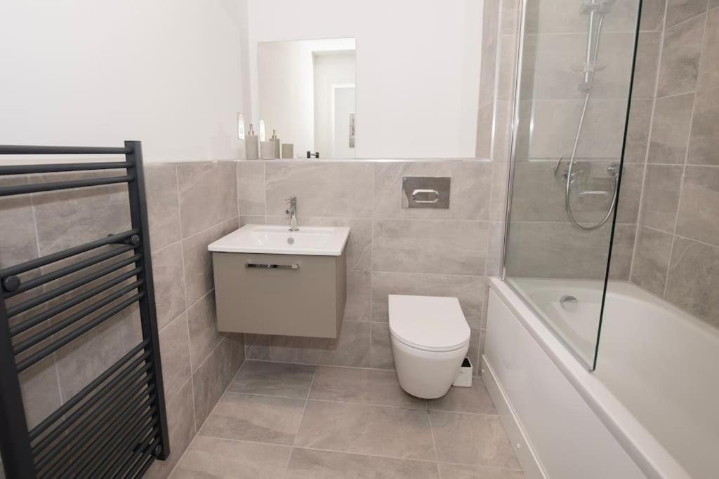 Deluxe 2 Bed York Flat With Gym Sleeps 6 아파트 외부 사진